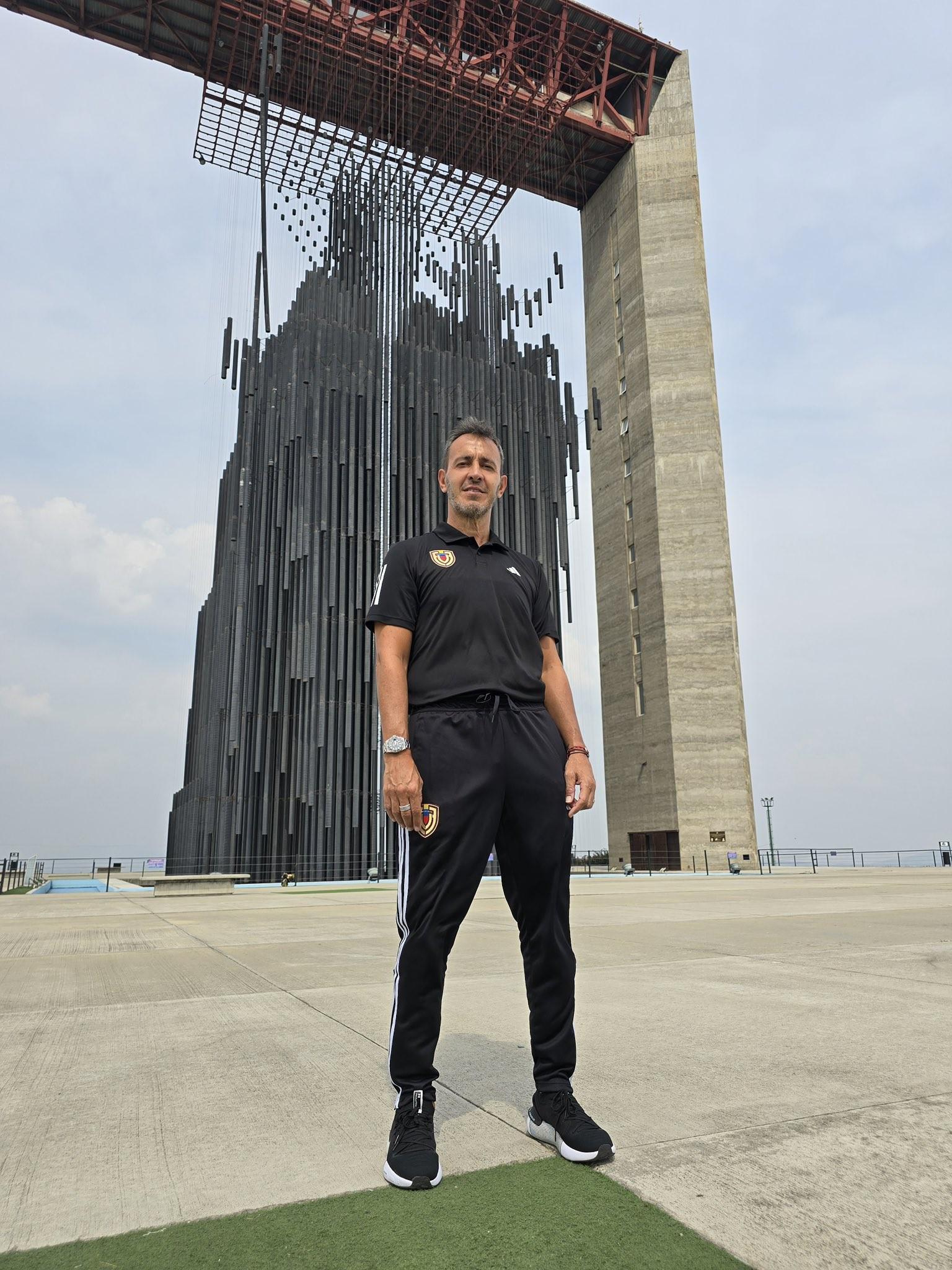 无缘晋级附, 同时满怀希 无缘晋级附, 同时满怀希