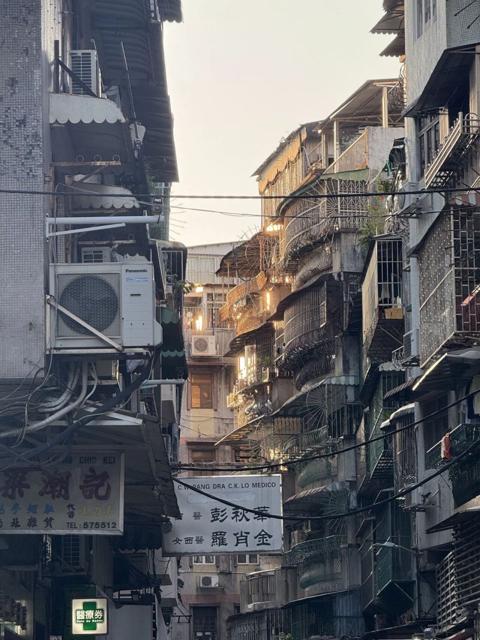 的各位, diJ, 再次出现 的各位, diJ, 再次出现