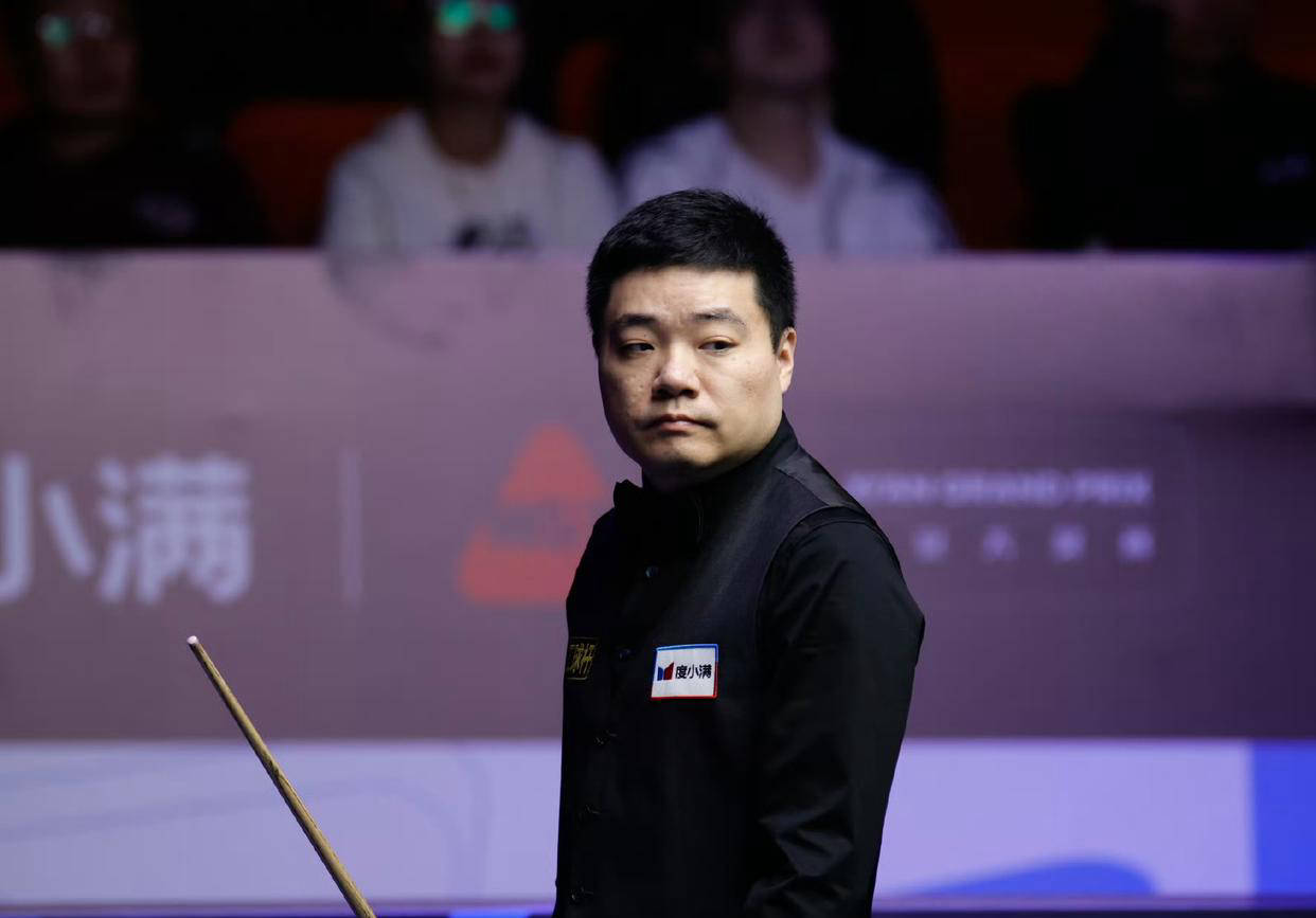 击败希斯科, 五虎成员, 历史交锋记 击败希斯科, 五虎成员, 历史交锋记