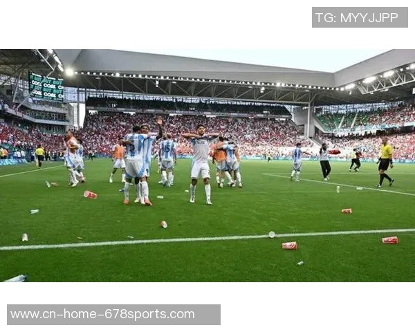 西班牙U18对决摩洛哥U18青春足球赛场的激烈碰撞与精彩瞬间